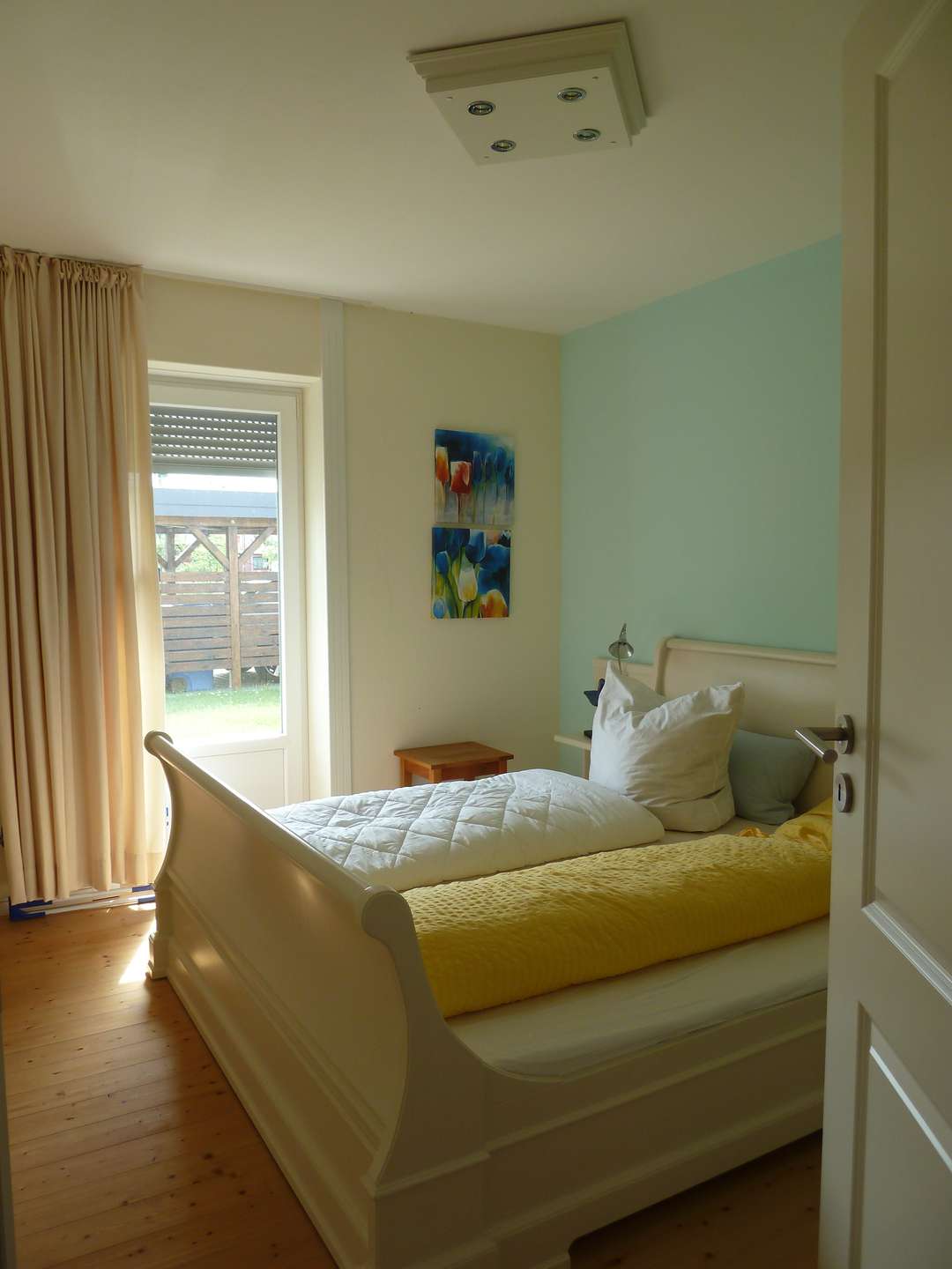 Schlafzimmer Ansicht IV